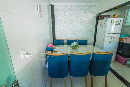 Casa à venda com 115m², 2 quartos e 1 vaga Casa à venda com 115m², 2 quartos e 1 vagacopa
