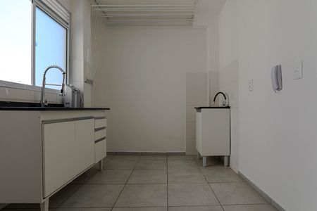Cozinha de apartamento para alugar com 2 quartos, 44m² em Vila Sao Paulo, Mogi das Cruzes