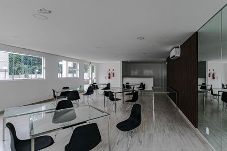Apartamento para alugar com 44m², 2 quartos e 1 vaga Apartamento para alugar com 44m², 2 quartos e 1 vagaÁrea Comum