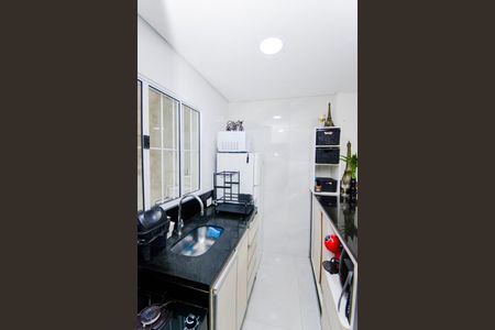 Cozinha de casa à venda com 2 quartos, 200m² em Jardim Palmira, Guarulhos