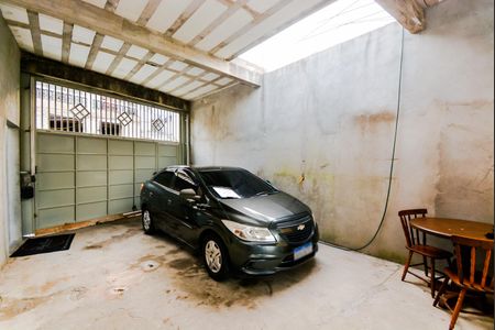 Garagem de casa à venda com 2 quartos, 200m² em Jardim Palmira, Guarulhos