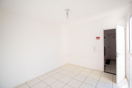 Sala de apartamento para alugar com 2 quartos, 44m² em Vila Cristina, Contagem