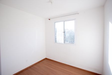 Quarto 1 de apartamento para alugar com 2 quartos, 44m² em Vila Cristina, Contagem