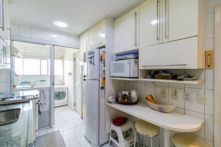 Cozinha de apartamento à venda com 3 quartos, 94m² em Vila, São Paulo
