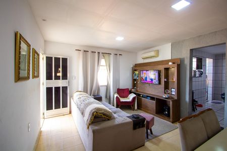 Casa para alugar com 3 quartos, 100m² em Mutua, São Gonçalo