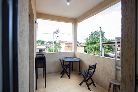 Varanda de casa para alugar com 3 quartos, 100m² em Mutua, São Gonçalo
