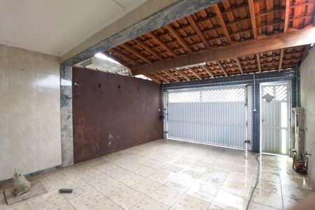 Garagem de casa para alugar com 4 quartos, 206m² em Tupiry, Praia Grande