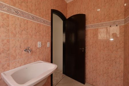 Área de Serviço de casa à venda com 2 quartos, 60m² em Jardim Marek, Santo André