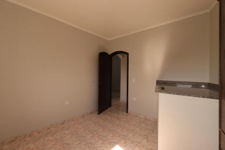 Quarto 2 de casa à venda com 2 quartos, 60m² em Jardim Marek, Santo André