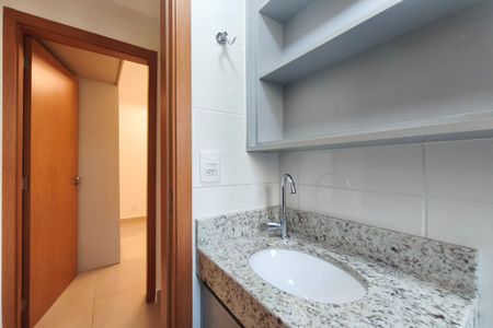 Banheiro Social de apartamento para alugar com 2 quartos, 60m² em Jardim Nova Europa, Campinas
