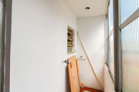 Apartamento para alugar com 63m², 2 quartos e sem vaga Apartamento para alugar com 63m², 2 quartos e sem vagaÁrea de Serviço