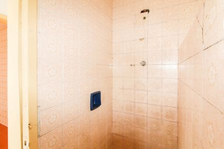 Apartamento para alugar com 63m², 2 quartos e sem vaga Apartamento para alugar com 63m², 2 quartos e sem vagaBanheiro social