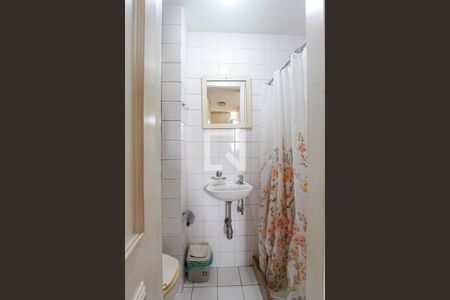 Apartamento à venda com 85m², 2 quartos e sem vaga Apartamento à venda com 85m², 2 quartos e sem vagaBanheiro