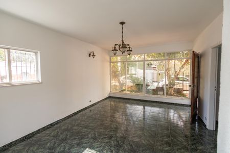 Sala de casa para alugar com 6 quartos, 225m² em Vila Betania, São José dos Campos