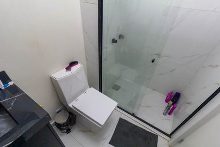 Apartamento à venda com 45m², 2 quartos e sem vaga Apartamento à venda com 45m², 2 quartos e sem vagaBanheiro
