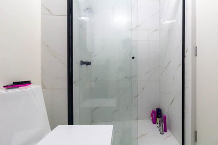 Apartamento à venda com 45m², 2 quartos e sem vaga Apartamento à venda com 45m², 2 quartos e sem vagaBanheiro