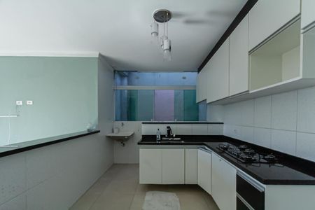 Cozinha de apartamento para alugar com 2 quartos, 70m² em Vila Vivaldi, São Bernardo do Campo