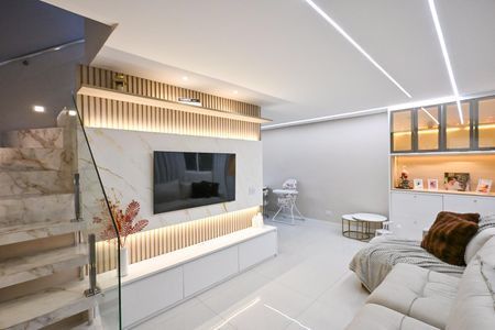 Sala de casa à venda com 3 quartos, 160m² em Jardim Wanda, Taboão da Serra