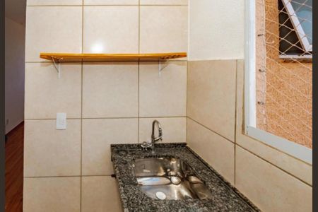 Cozinha de apartamento para alugar com 2 quartos, 52m² em Alphaville Vespasiano, Vespasiano