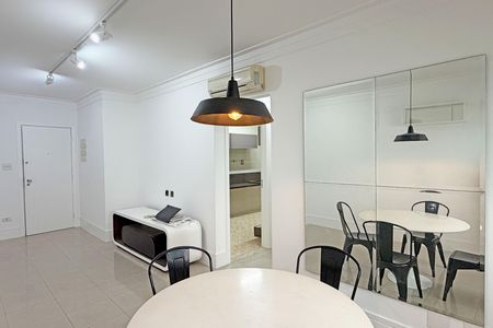 Apartamento para alugar com 1 quarto, 45m² em Ponta da Praia, Santos