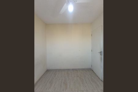 Quarto 2 de apartamento para alugar com 2 quartos, 48m² em Centro, Belford Roxo