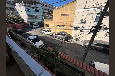 Casa à venda com 370m², 5 quartos e 1 vaga Casa à venda com 370m², 5 quartos e 1 vagaVaranda