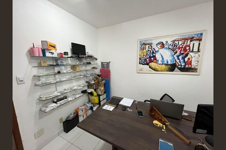 Casa à venda com 370m², 5 quartos e 1 vaga Casa à venda com 370m², 5 quartos e 1 vagaquarto 1