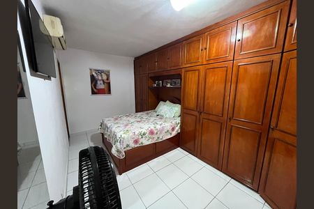 Casa à venda com 370m², 5 quartos e 1 vaga Casa à venda com 370m², 5 quartos e 1 vagaQuarto 2