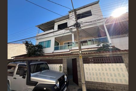 Fachada de casa à venda com 5 quartos, 370m² em Portuguesa, Rio de Janeiro