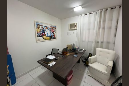Casa à venda com 370m², 5 quartos e 1 vaga Casa à venda com 370m², 5 quartos e 1 vagaquarto 1