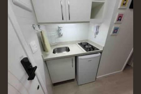 Cozinha de apartamento para alugar com 1 quarto, 26m² em Botafogo, Rio de Janeiro