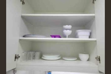 Cozinha de apartamento para alugar com 1 quarto, 26m² em Botafogo, Rio de Janeiro