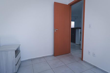 Quarto 1 de apartamento para alugar com 2 quartos, 44m² em Residencial Monte Carlo, Goiânia