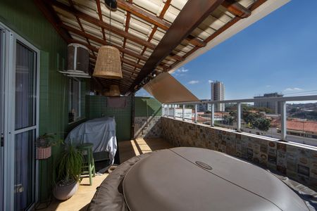 Apartamento à venda com 3 quartos, 105m² em Betânia, Belo Horizonte
