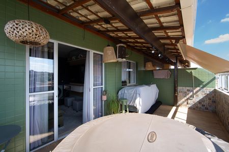 Apartamento à venda com 3 quartos, 105m² em Betânia, Belo Horizonte