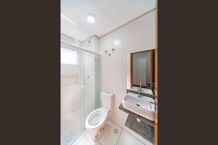 Banheiro  de kitnet/studio para alugar com 1 quarto, 20m² em Vila Sao Pedro, Santo André