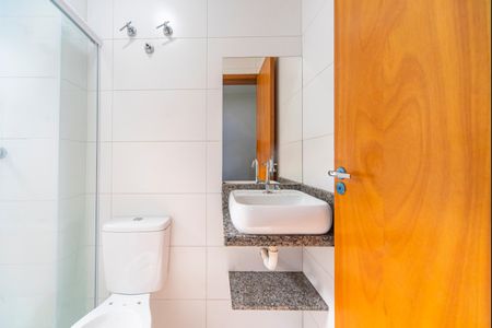 Banheiro  de kitnet/studio para alugar com 1 quarto, 20m² em Vila Sao Pedro, Santo André