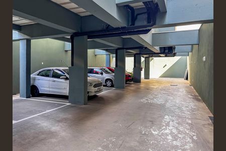 Garagem de kitnet/studio para alugar com 1 quarto, 20m² em Vila Sao Pedro, Santo André