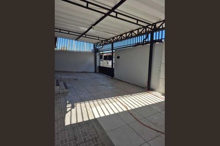 Área externa de casa à venda com 3 quartos, 200m² em Parque Dom Pedro II, Campinas