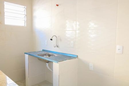 Cozinha de casa de condomínio para alugar com 2 quartos, 49m² em Engenho de Dentro, Rio de Janeiro