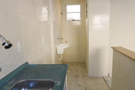 Cozinha de casa de condomínio para alugar com 2 quartos, 49m² em Engenho de Dentro, Rio de Janeiro