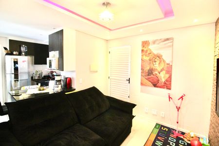 Sala de apartamento para alugar com 2 quartos, 44m² em Lageado, Ferraz de Vasconcelos