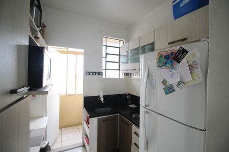 Cozinha de apartamento para alugar com 1 quarto, 60m² em Floresta, Porto Alegre