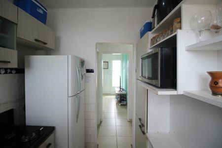Cozinha de apartamento para alugar com 1 quarto, 60m² em Floresta, Porto Alegre