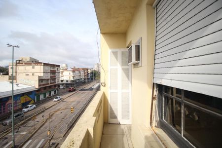 Sacada de apartamento para alugar com 1 quarto, 60m² em Floresta, Porto Alegre