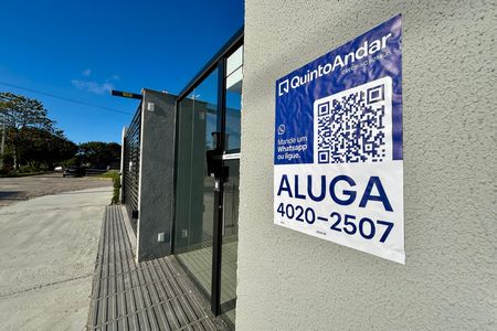 Placa de apartamento para alugar com 1 quarto, 58m² em Barra da Lagoa, Florianópolis