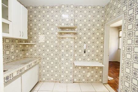 Cozinha de apartamento para alugar com 2 quartos, 90m² em Nova Suíça, Belo Horizonte