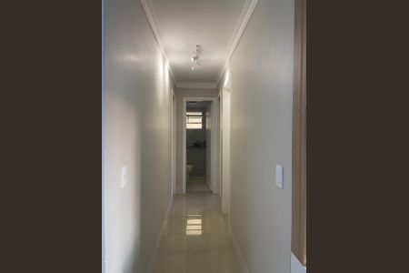 Corredor de apartamento à venda com 3 quartos, 63m² em Vila Sao Pedro, Santo André