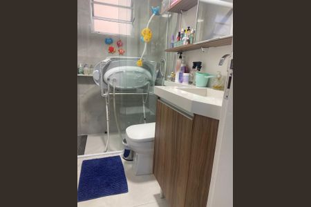 Apartamento à venda com 63m², 3 quartos e 1 vaga Apartamento à venda com 63m², 3 quartos e 1 vagaBanheiro