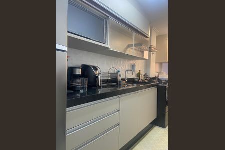 Cozinha de apartamento à venda com 3 quartos, 63m² em Vila Sao Pedro, Santo André